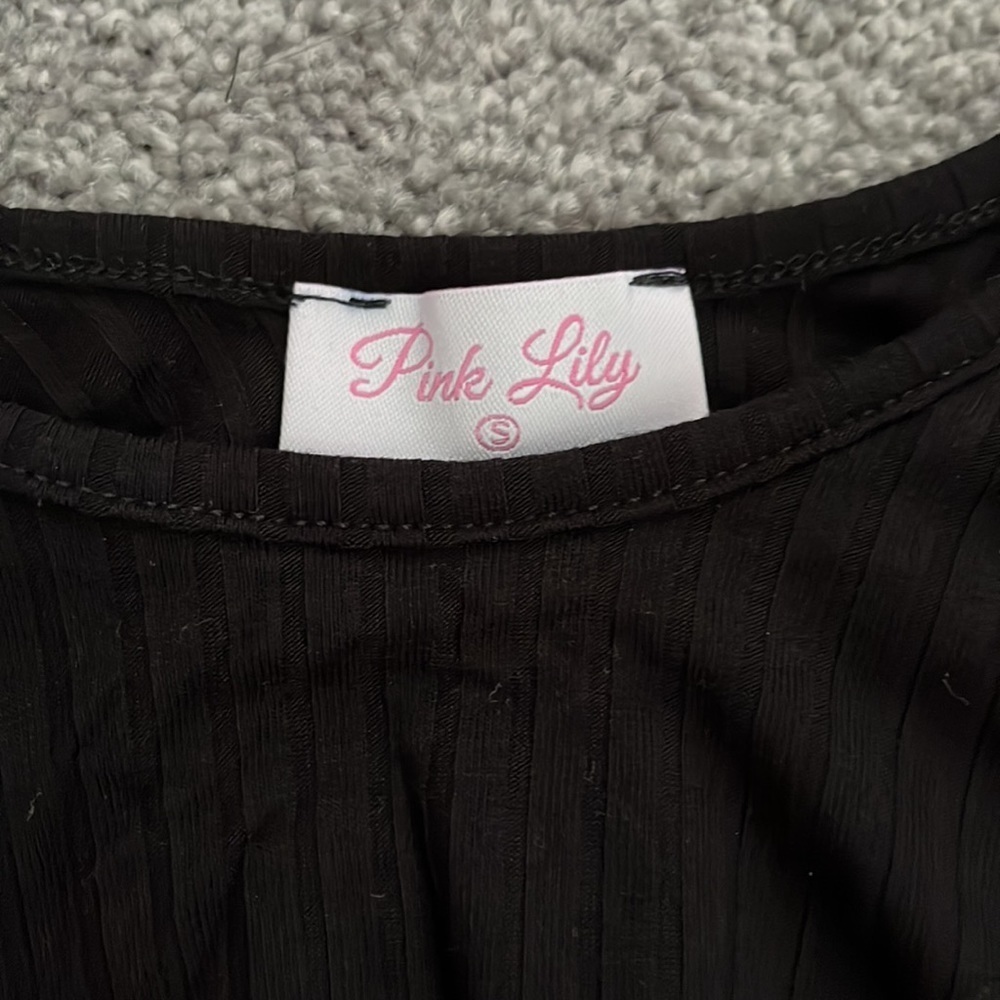 Pink Lily Forgetting the Past Romper - Picture 4 of 4
